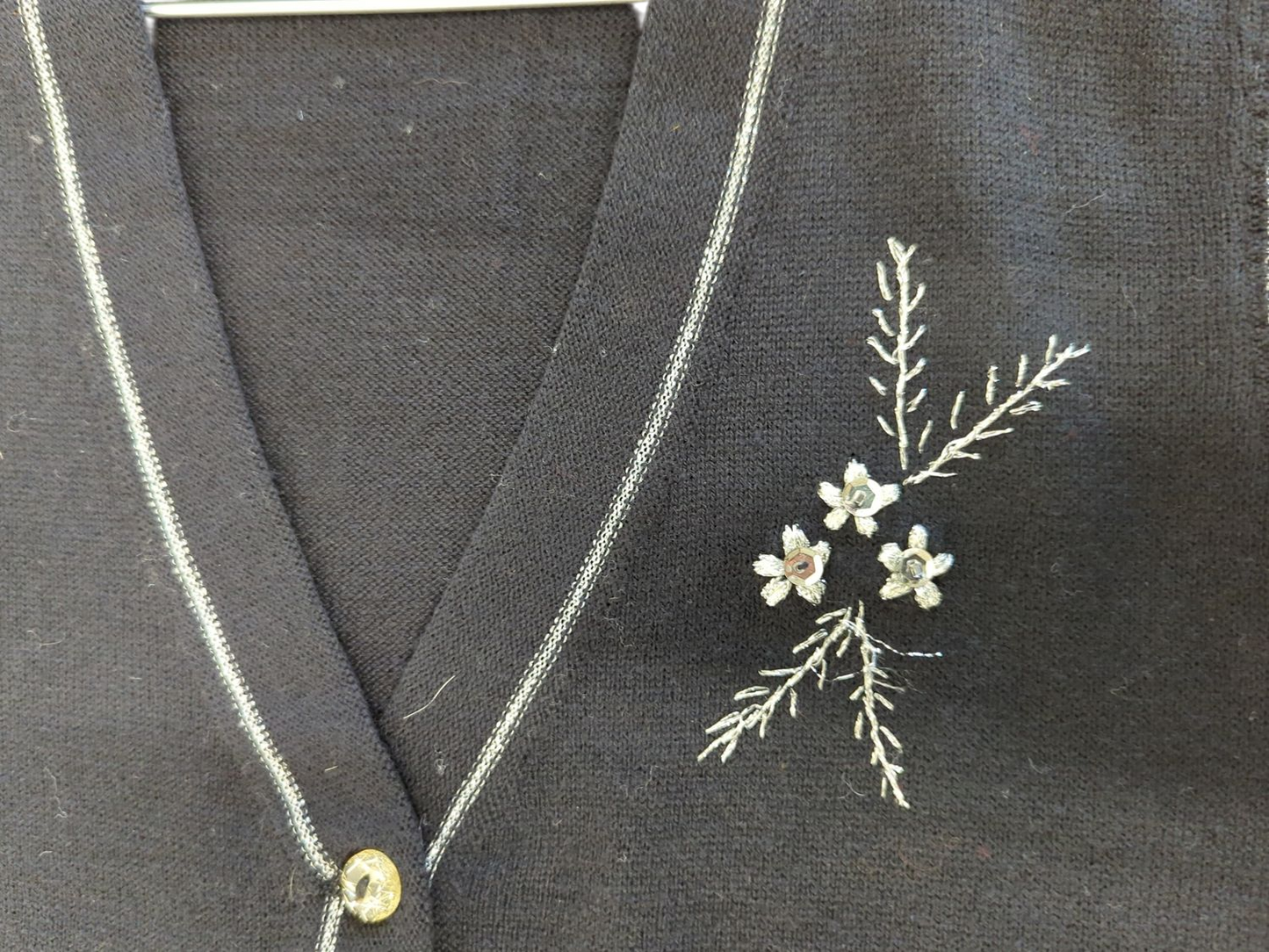 Black Lambswool Blend V-Neck Sweater Vest with Floral Embroidery