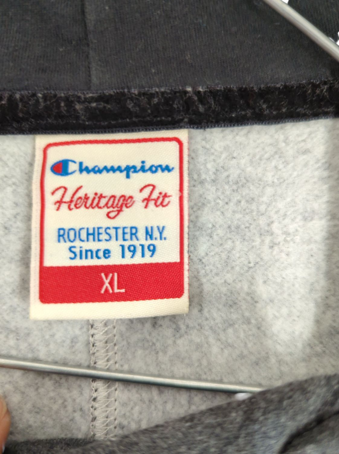 Champion Heritage Fit Grey Hooded Jacket - Size XL