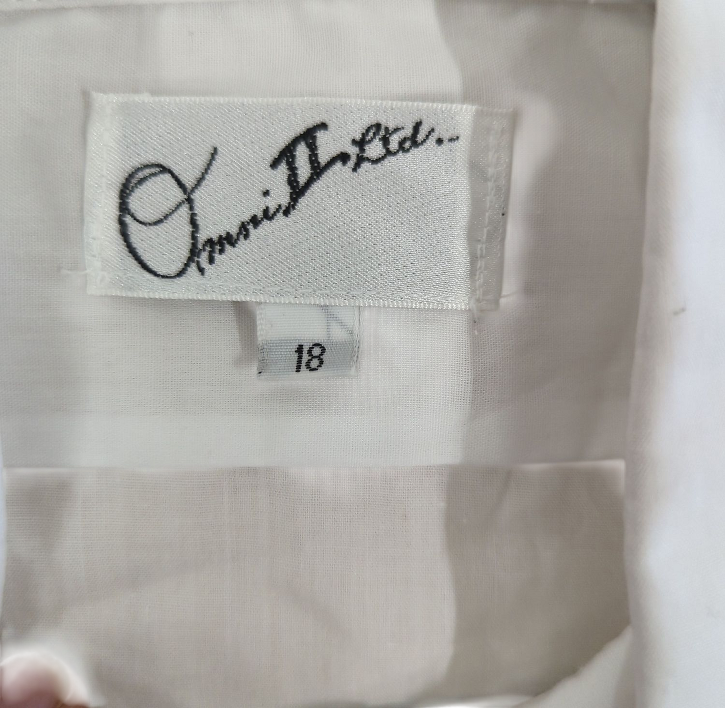 Vintage Christmas Embroidered Button-Down Shirt - Size 18