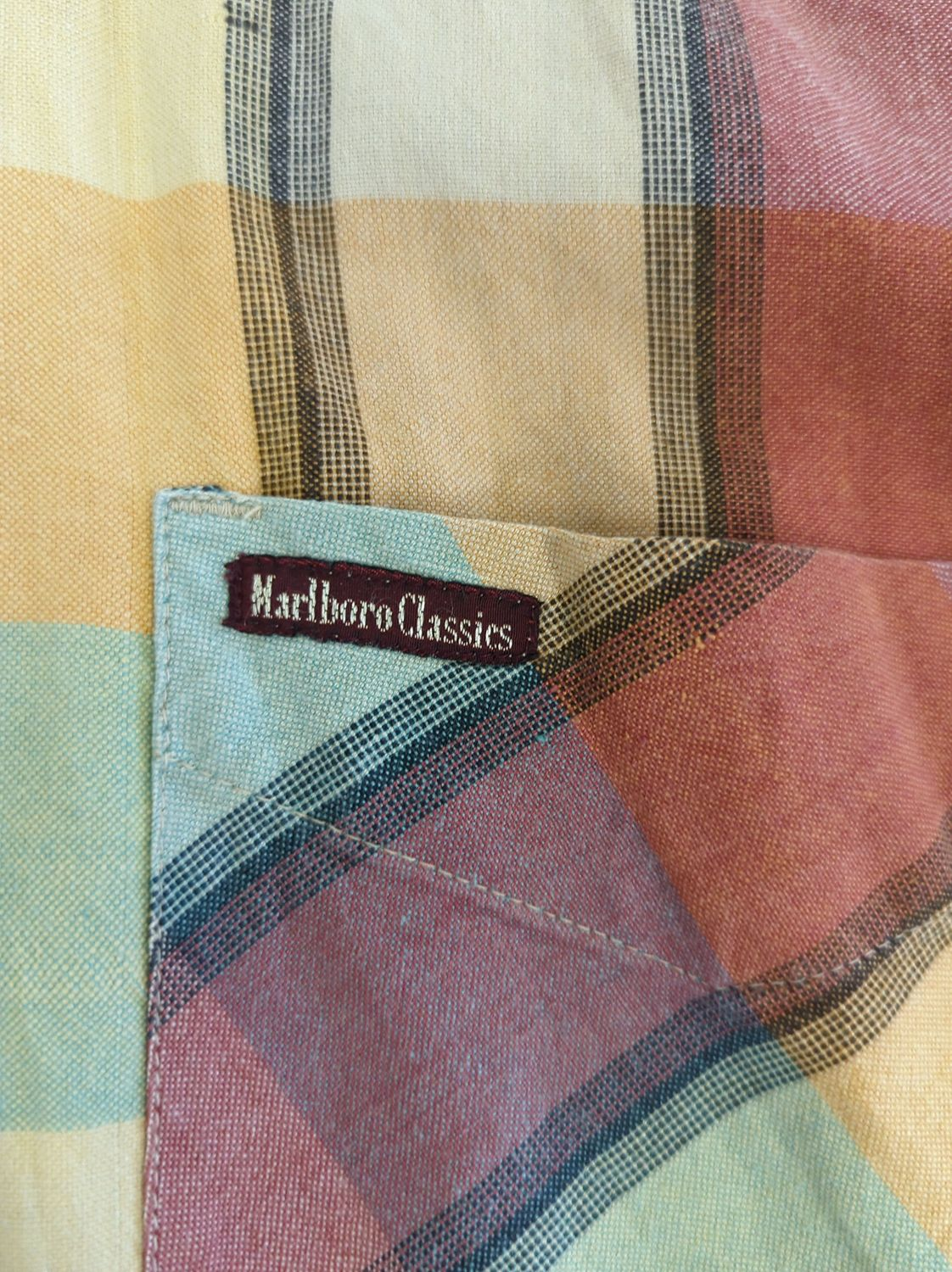 Marlboro Classics Plaid Button-Down Shirt - Size Medium
