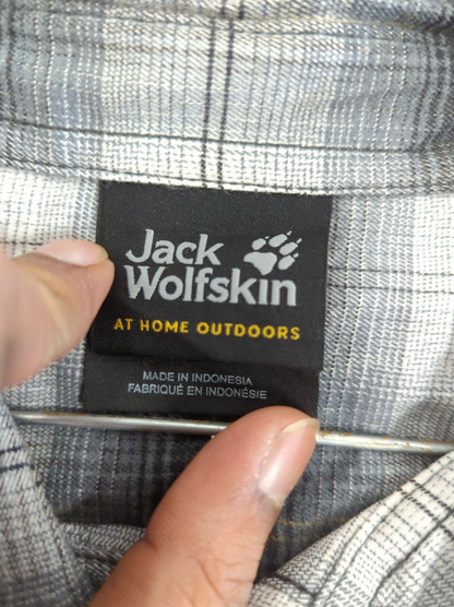 Jack Wolfskin Plaid Button-Down Shirt - Size S
