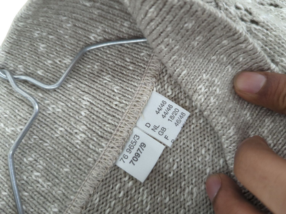 Beige Knit Sweater with Collar - Size NL 44/46