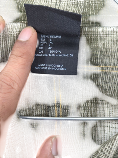 Jack Wolfskin Green Plaid Button-Down Shirt - Size L