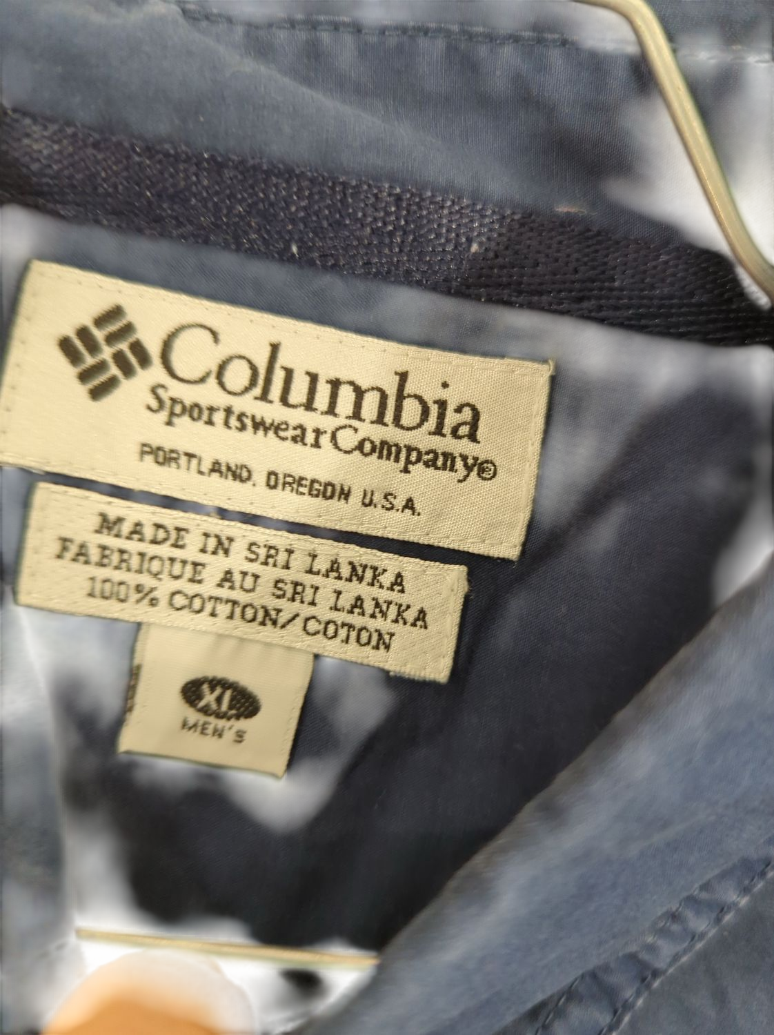 Columbia Sportswear Navy Button-Down Shirt - 100% Cotton