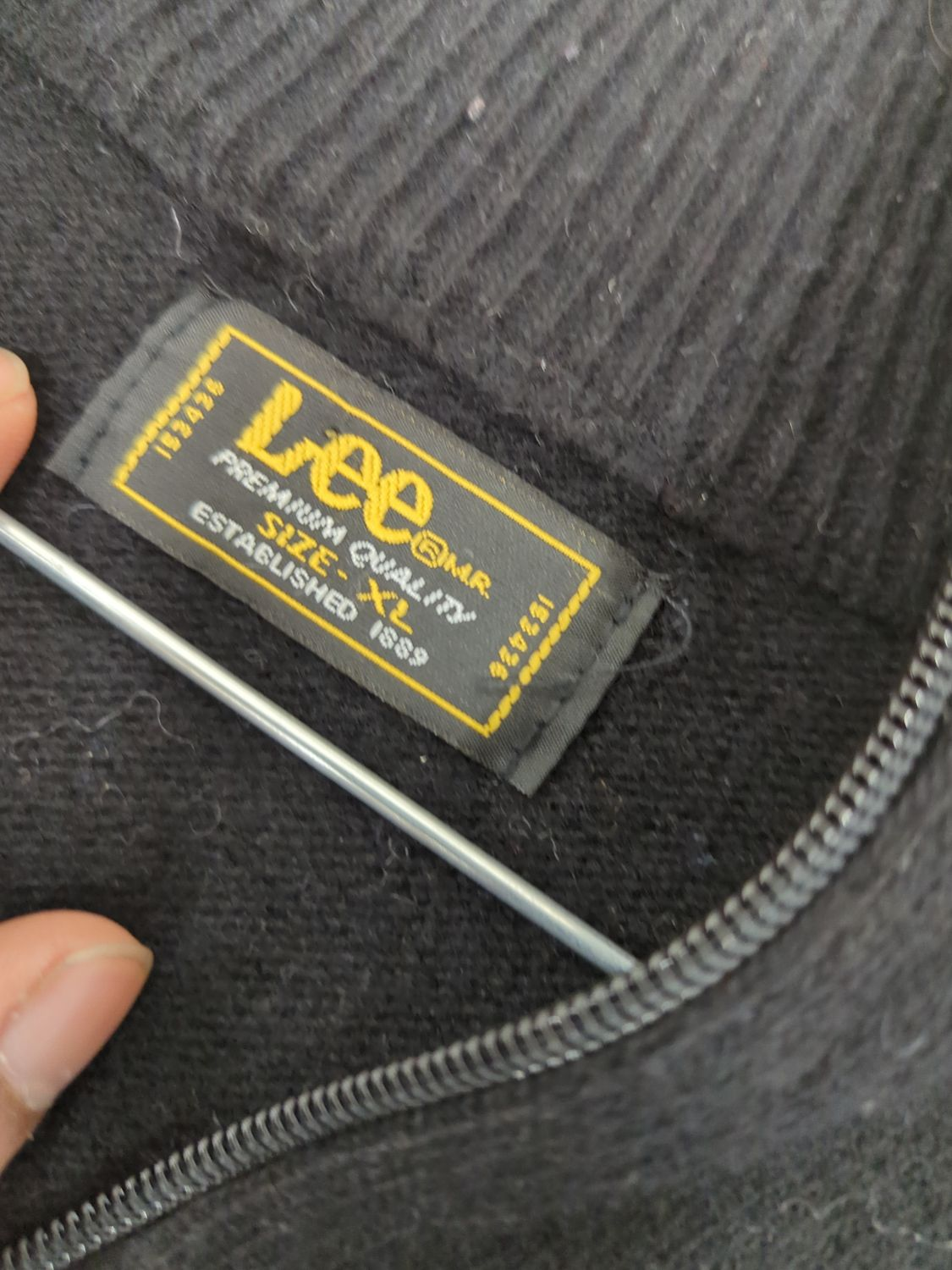 Lee Black Wool Sweater - Size XL