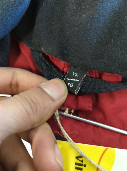 Helly Hansen Red Windbreaker Jacket - Size L