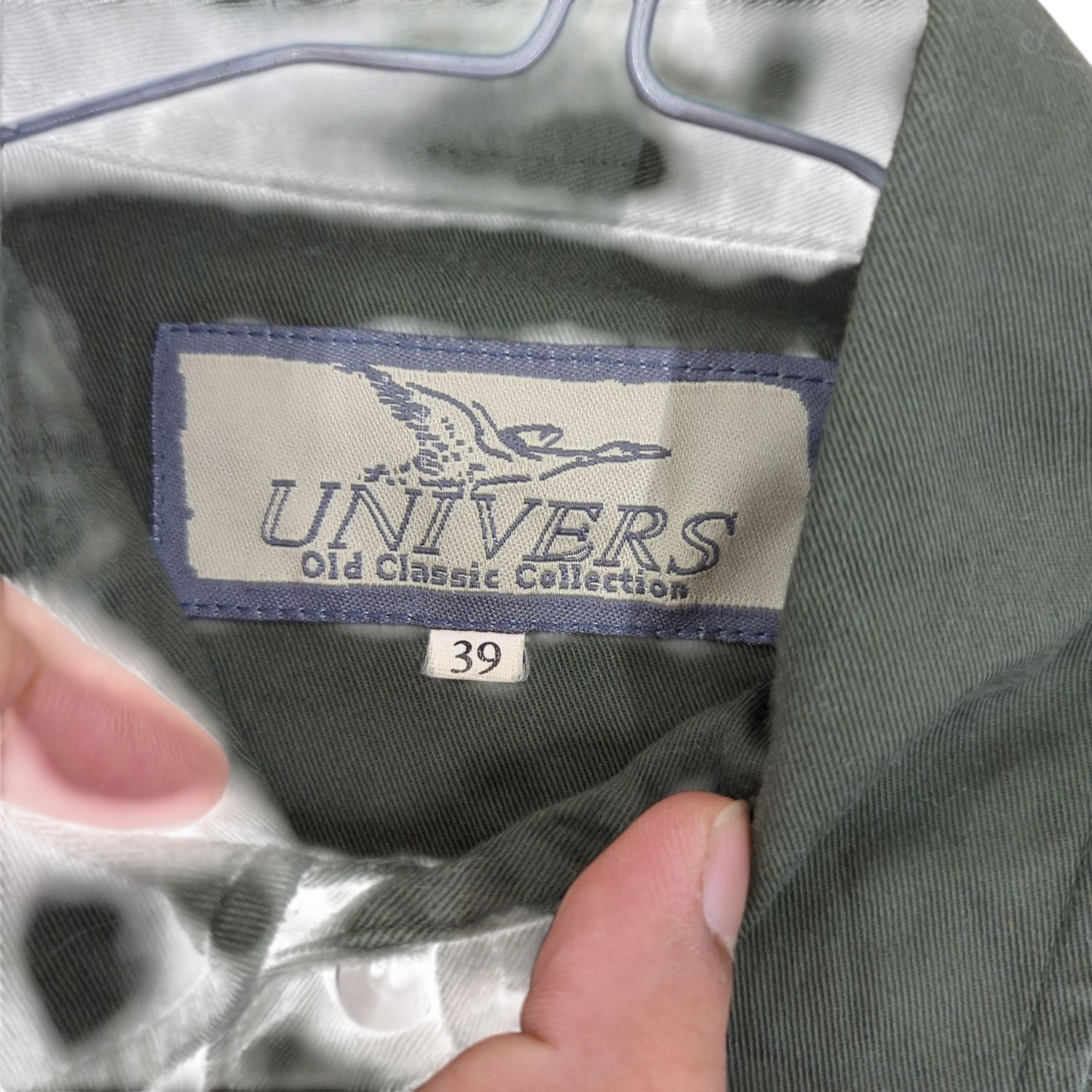 Univers Military Green Button-Down Shirt - Size 39