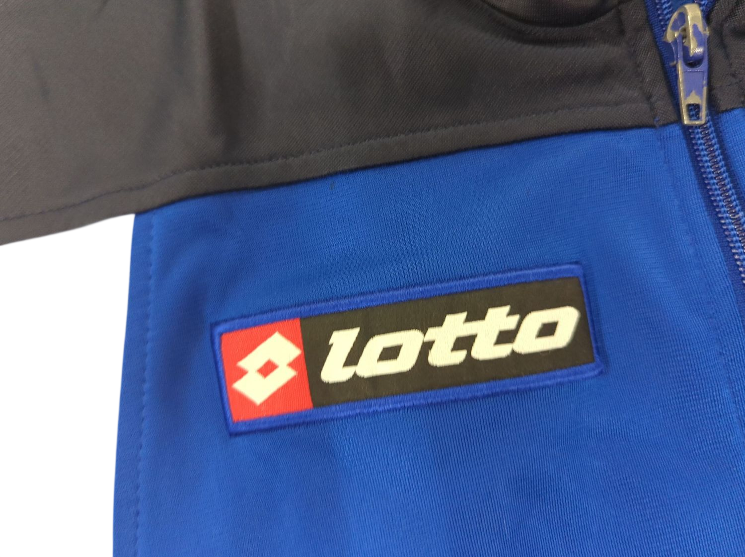 Lotto Men's Blue and Navy Windbreaker Jacket - Size M
