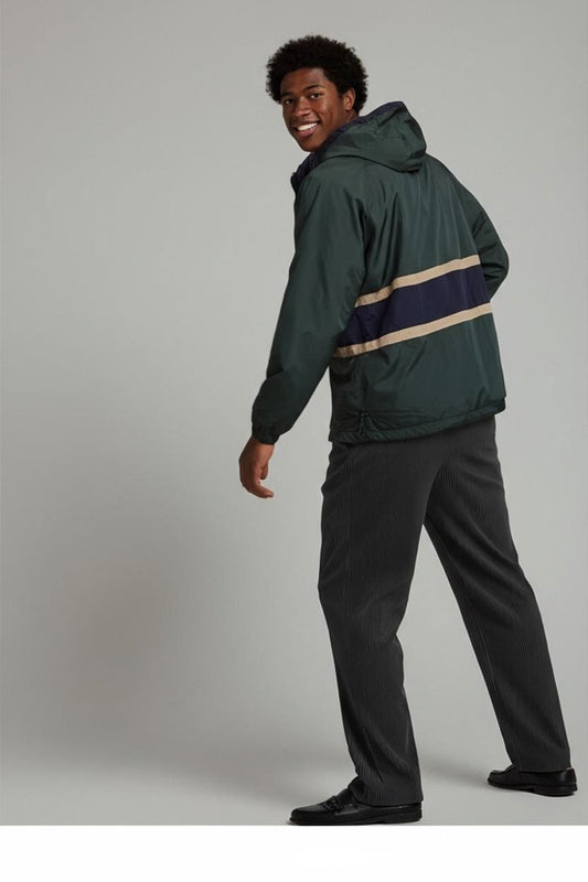 Vintage Nando's Green Windbreaker Jacket with Stripe Detail - Size XL