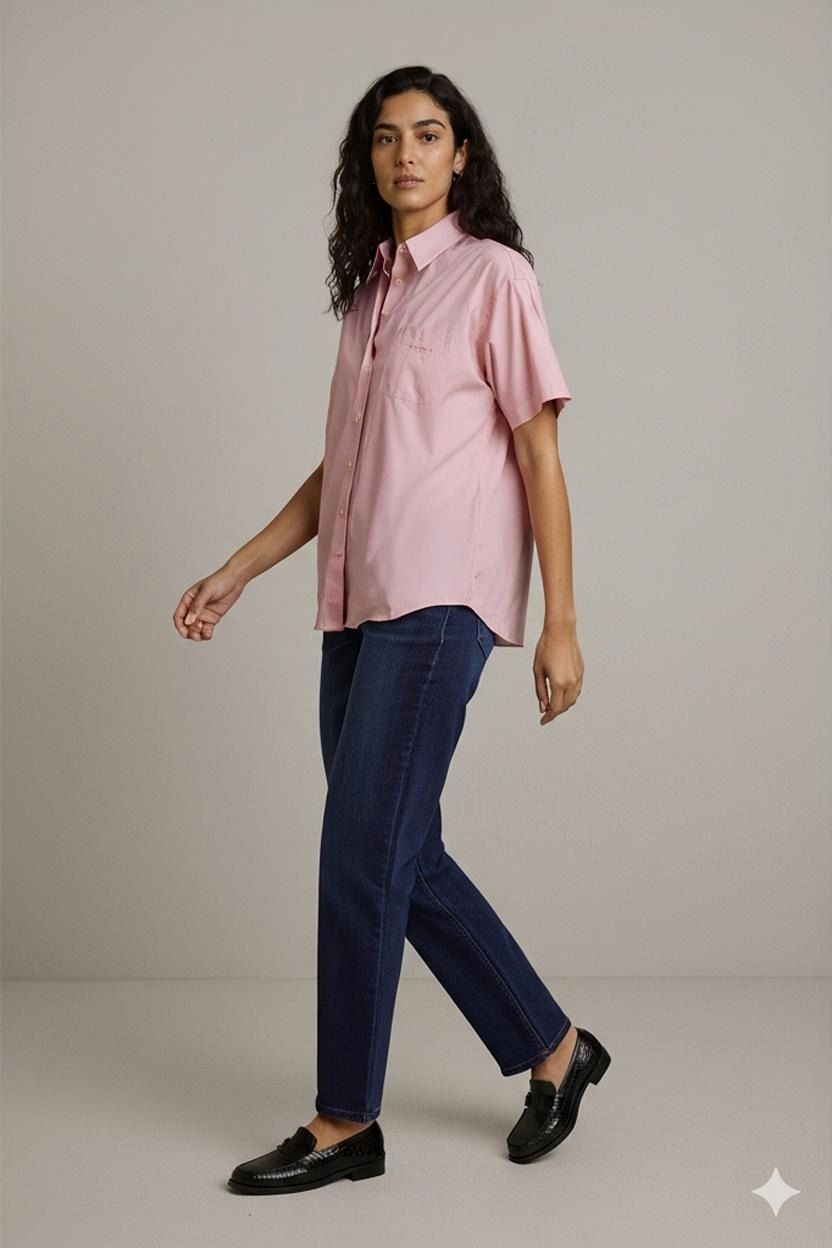 Vintage Levi's Pink Button-Down Shirt - Short Sleeve