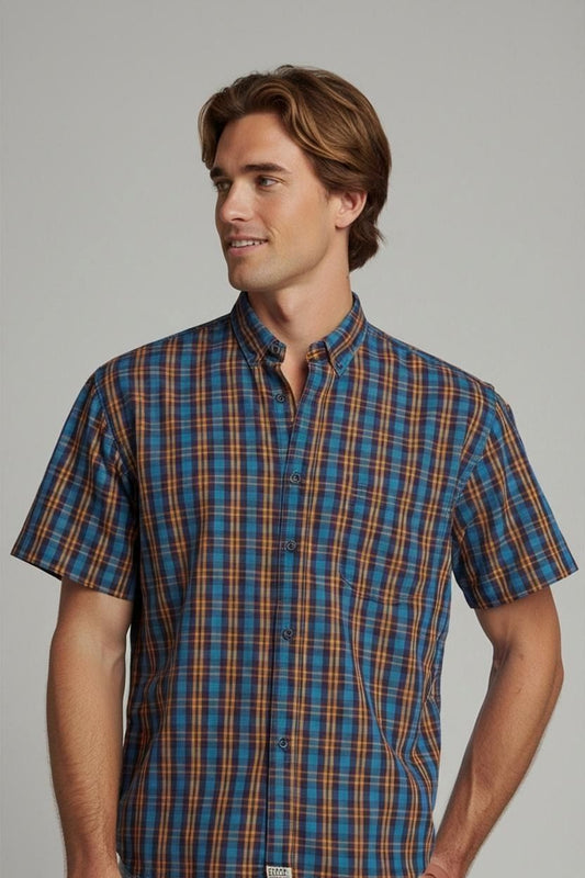 Levi's Plaid Short Sleeve Button-Down Shirt - Size M