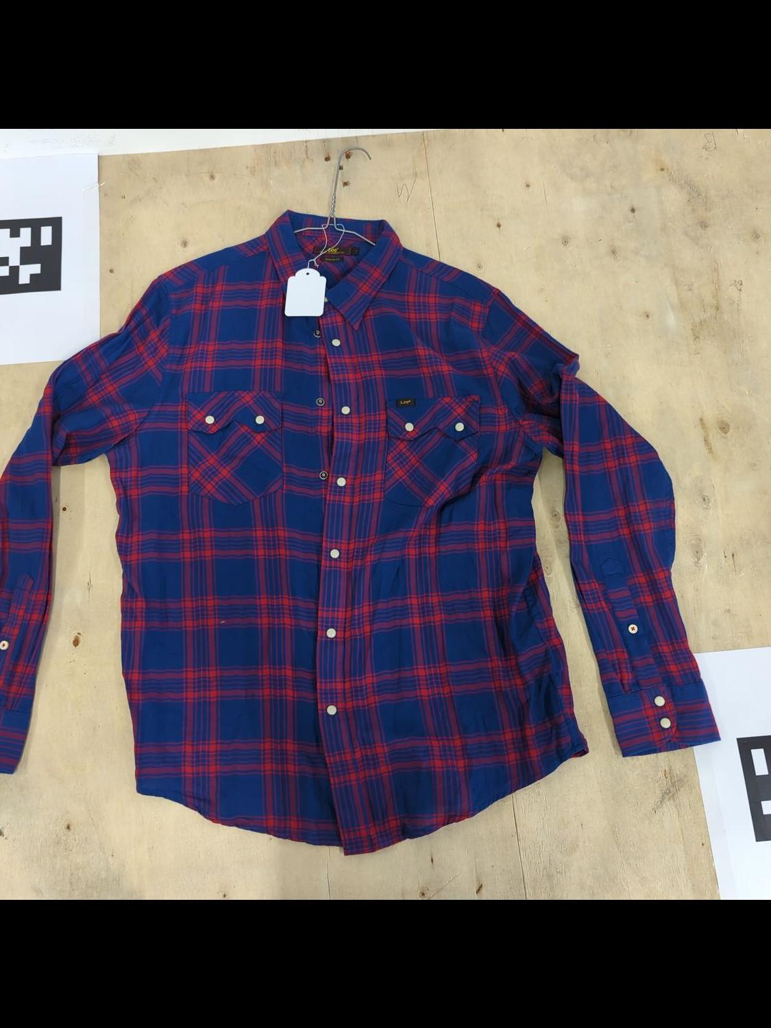 Lee Blue & Red Plaid Button-Down Shirt - Regular Fit