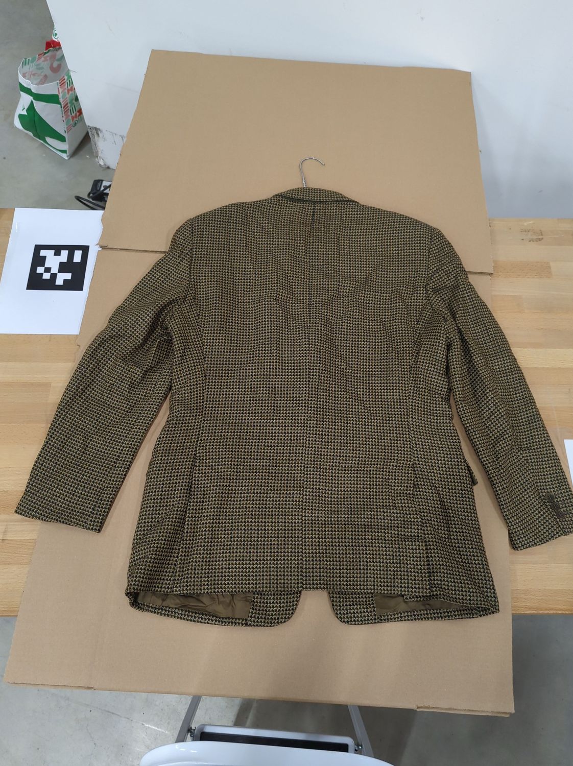 Valentino Uomo Brown Checkered Wool Blend Blazer - Made in Italy