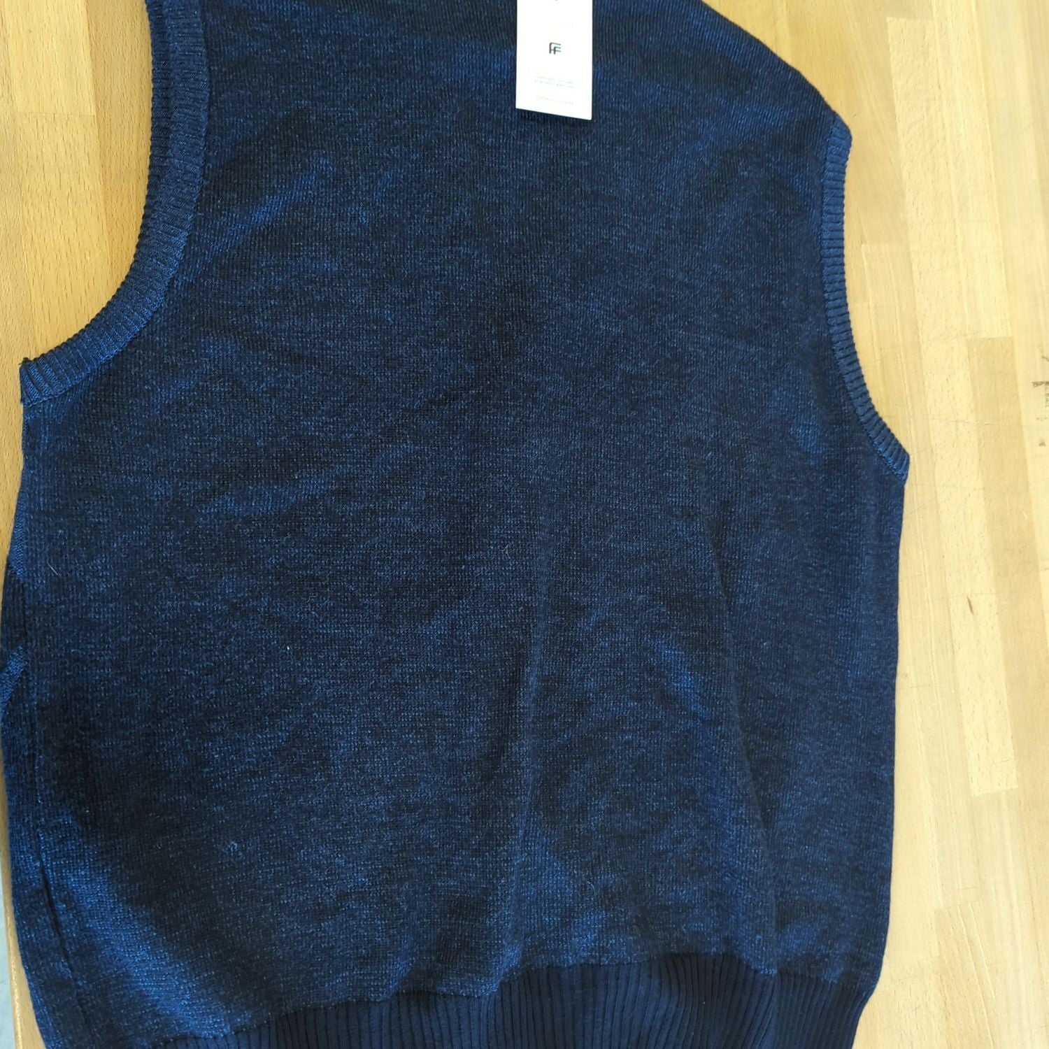 Les Corps Men's Blue Argyle Knit Sweater Vest - Size 56