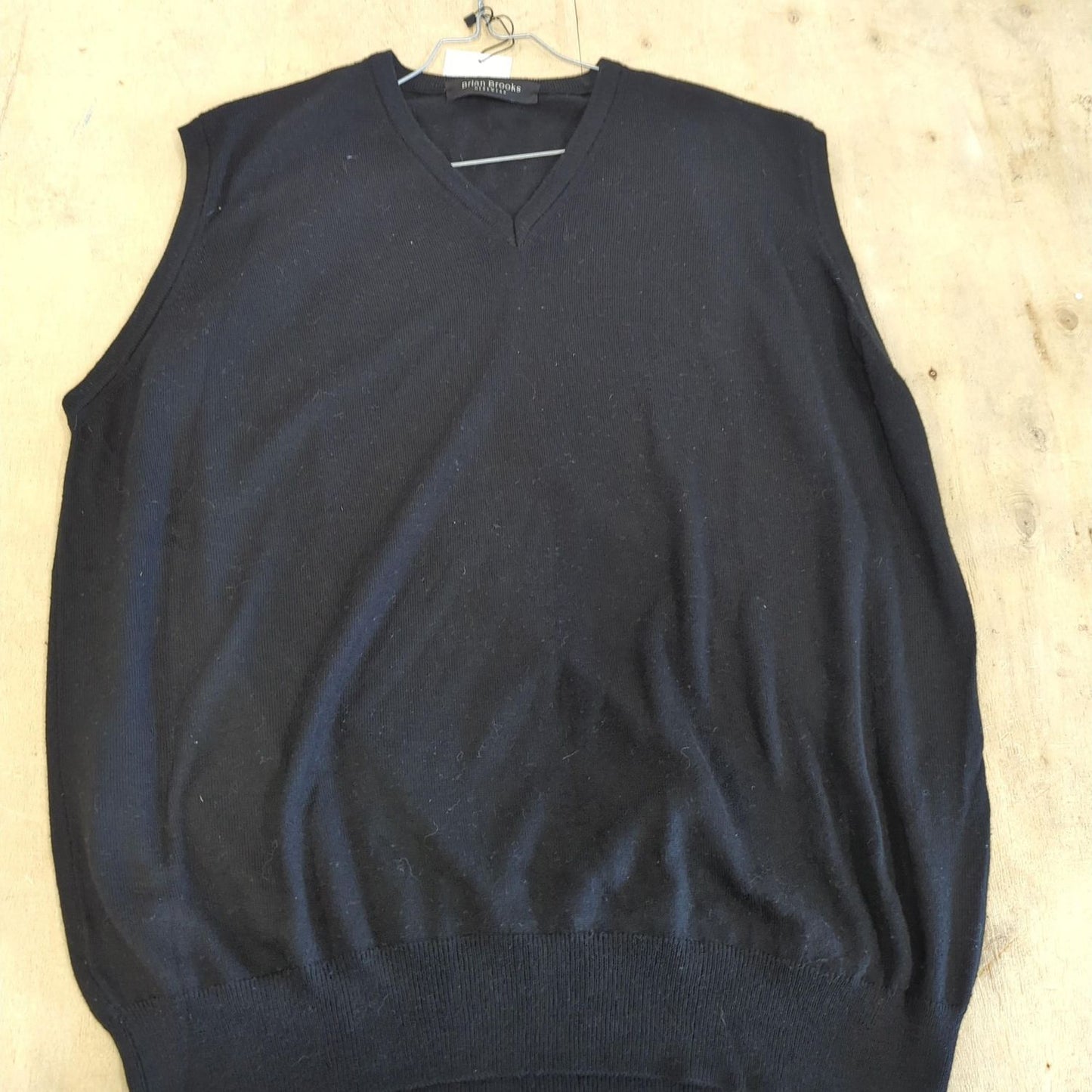 Brian Brooks Menswear Black V-Neck Sweater Vest - Size 56